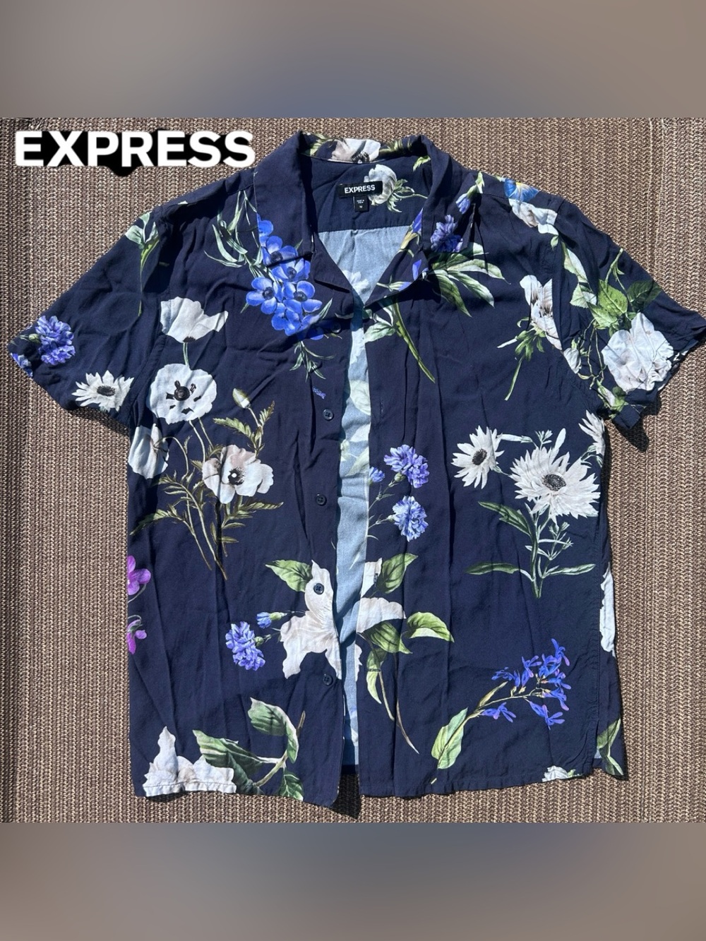 Express Navy Floral Short-Sleeve Button-Down Shirt